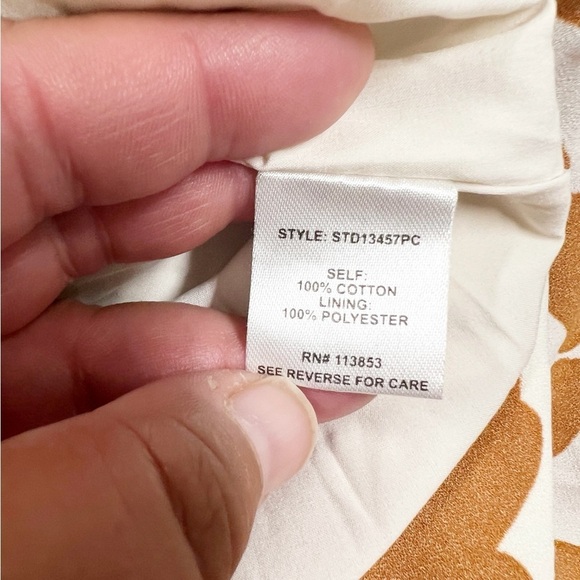 Sugar Lips Womens Marida Caramel Floral Smocked One Shoulder Lys Maxi Dress - Picture 6 of 7